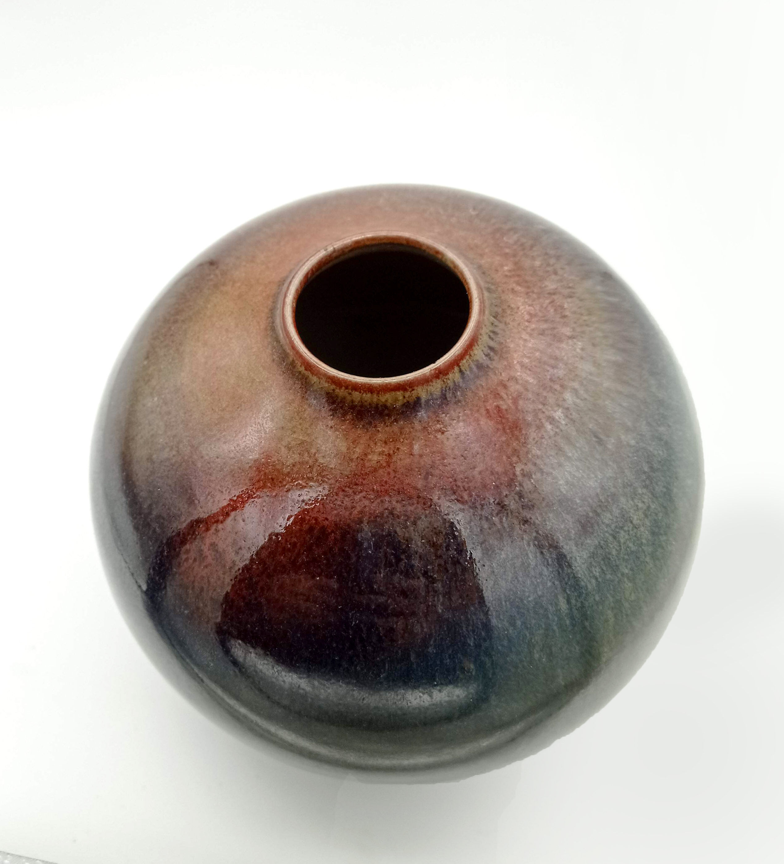 Vase signed ben lisa rené