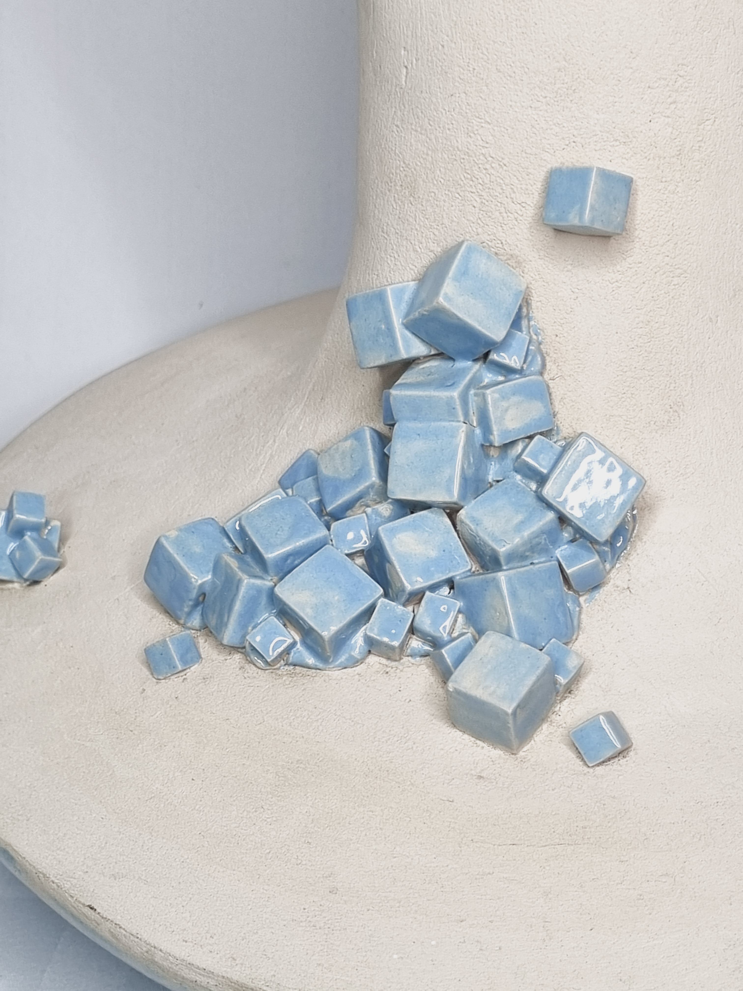 Design rocking vase in glazed ceramic with crystal decoration, 34 cm