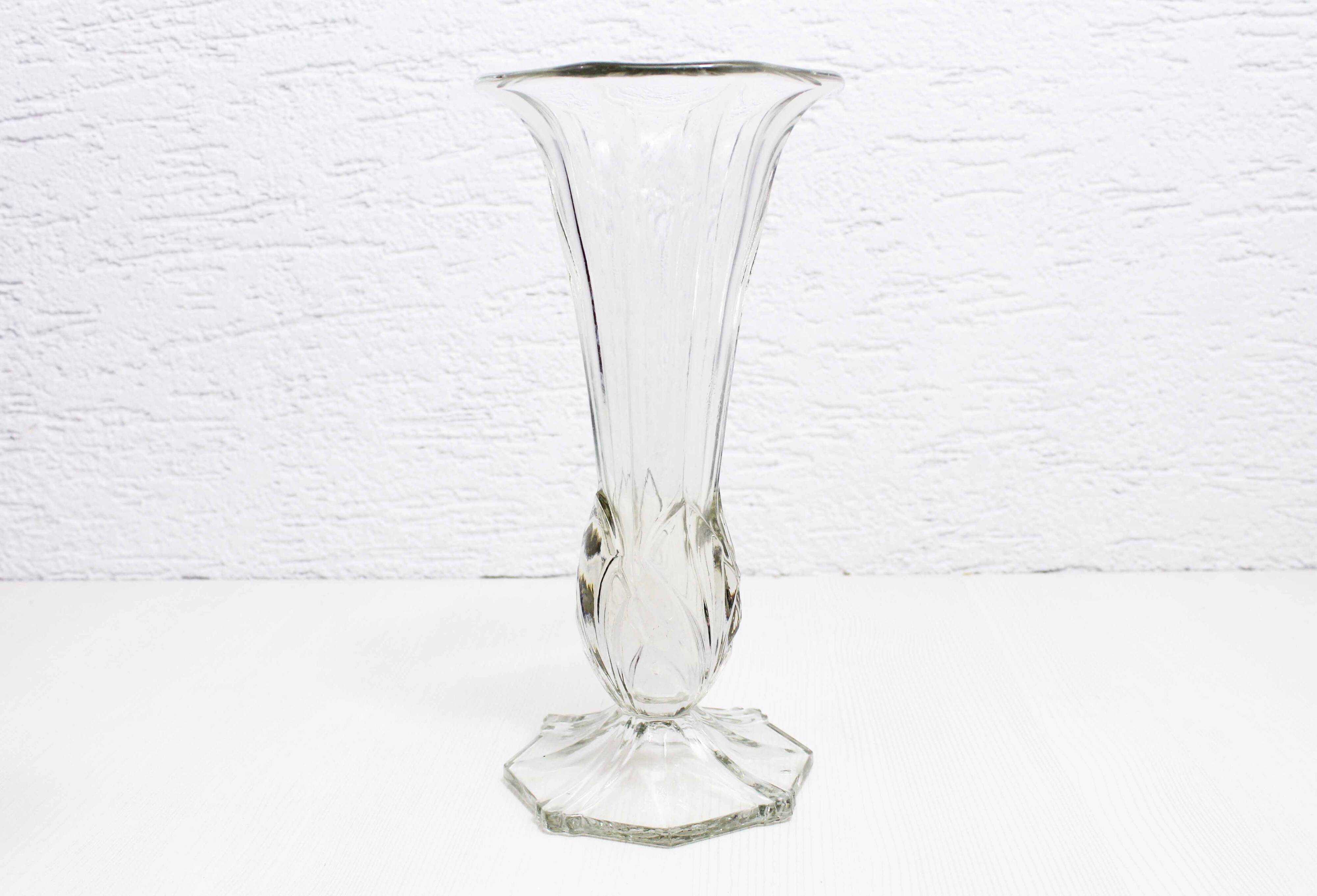 Art Deco glass vase