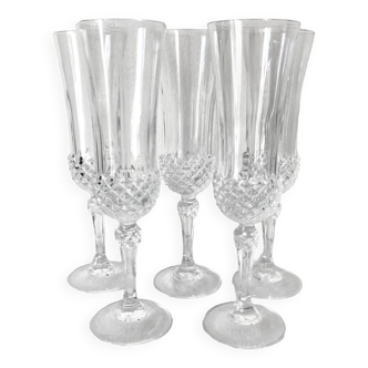 Set de 5 flûtes à champagne en verre taillé