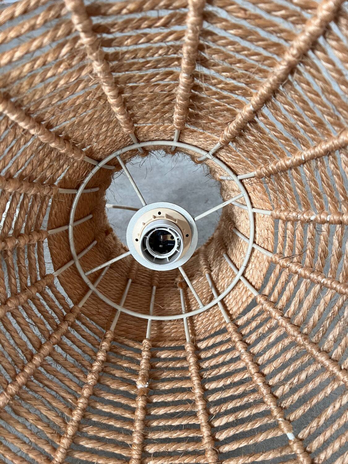 Large vintage rope pendant lamp design from the 70s