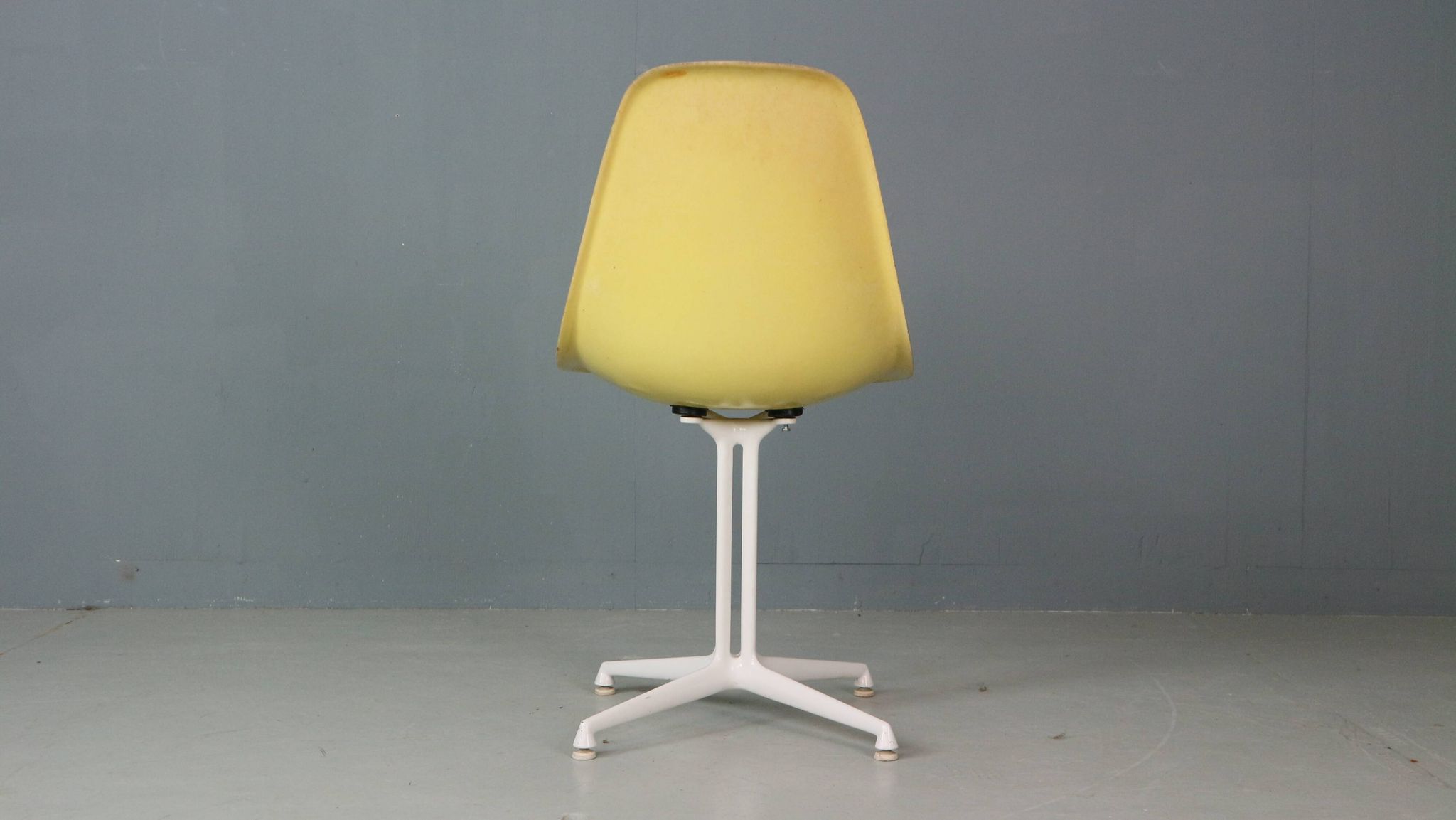 Charles & Ray Eames "La Fonda" Light Yellow Fiberglass Chairs Herman Miller