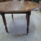 Round kitchen table with solid oak shutters