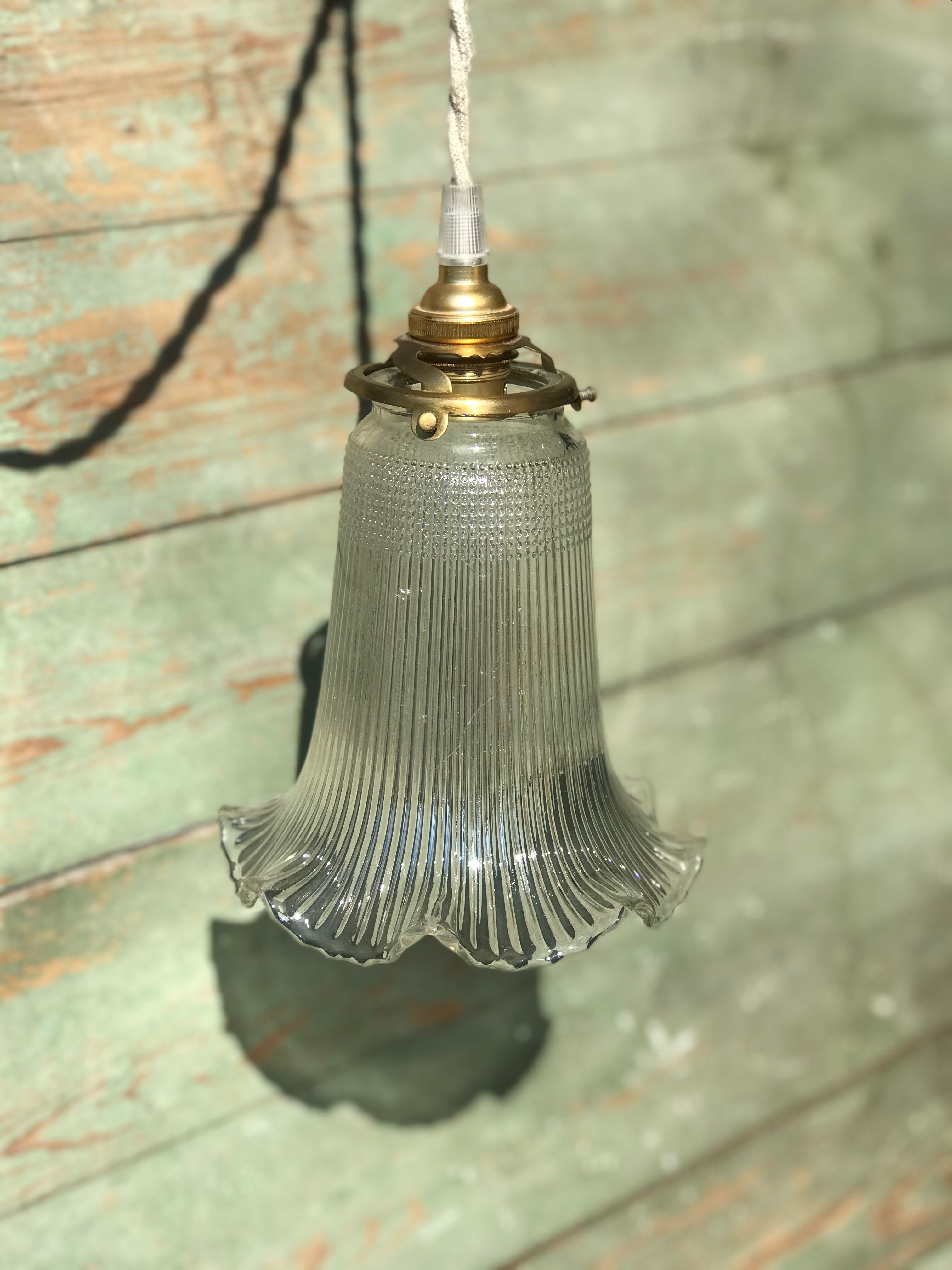 Walking lamp glass hollophane