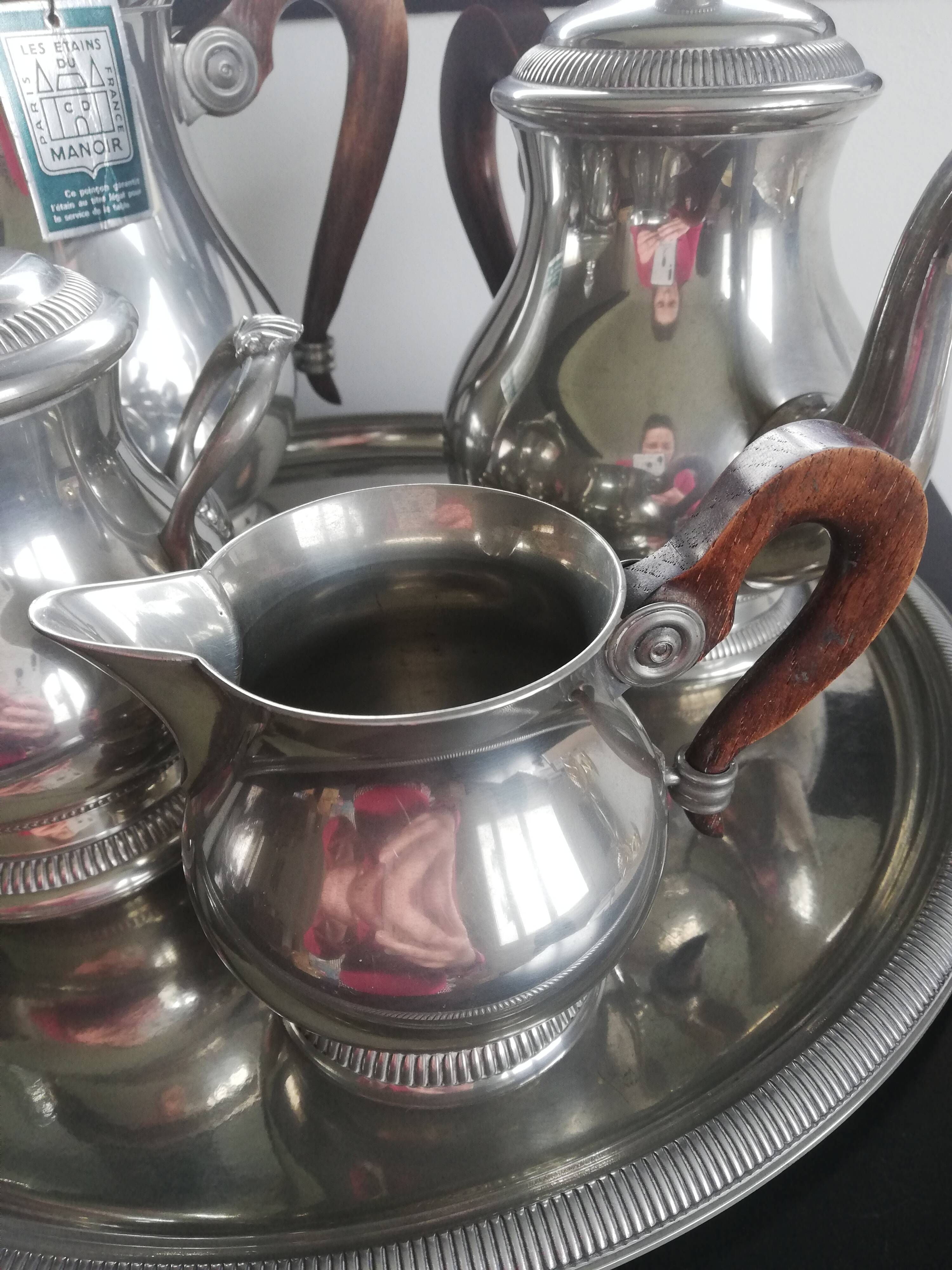 Coffee and tea tray service Les Étains du Manoir.