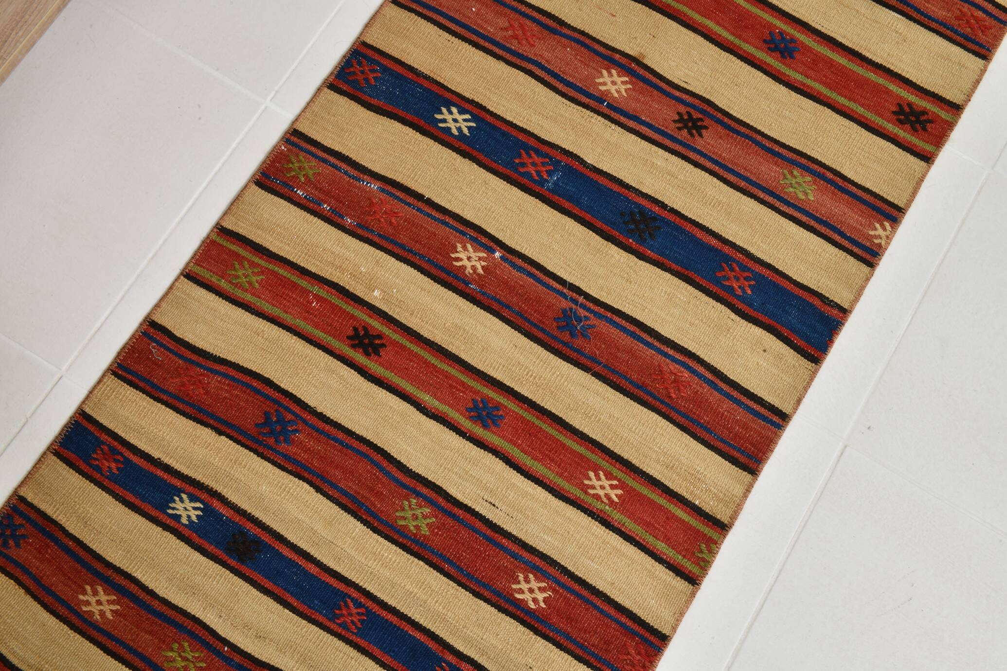 Handmade Wool Kilim Runner Rug, 70x258Cm