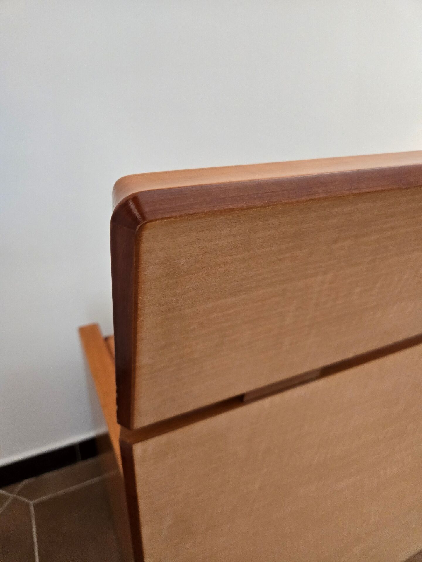 Pair of vintage bedside tables with high backrest in wood - 1970s