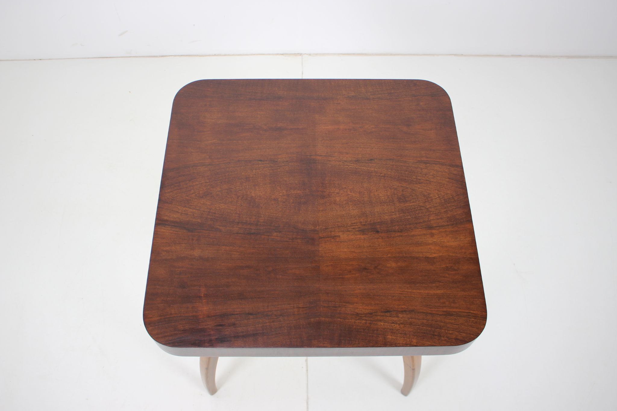 Table basse du milieu du siècle « Spider » conçue par Jindřich Halabala, années 1950