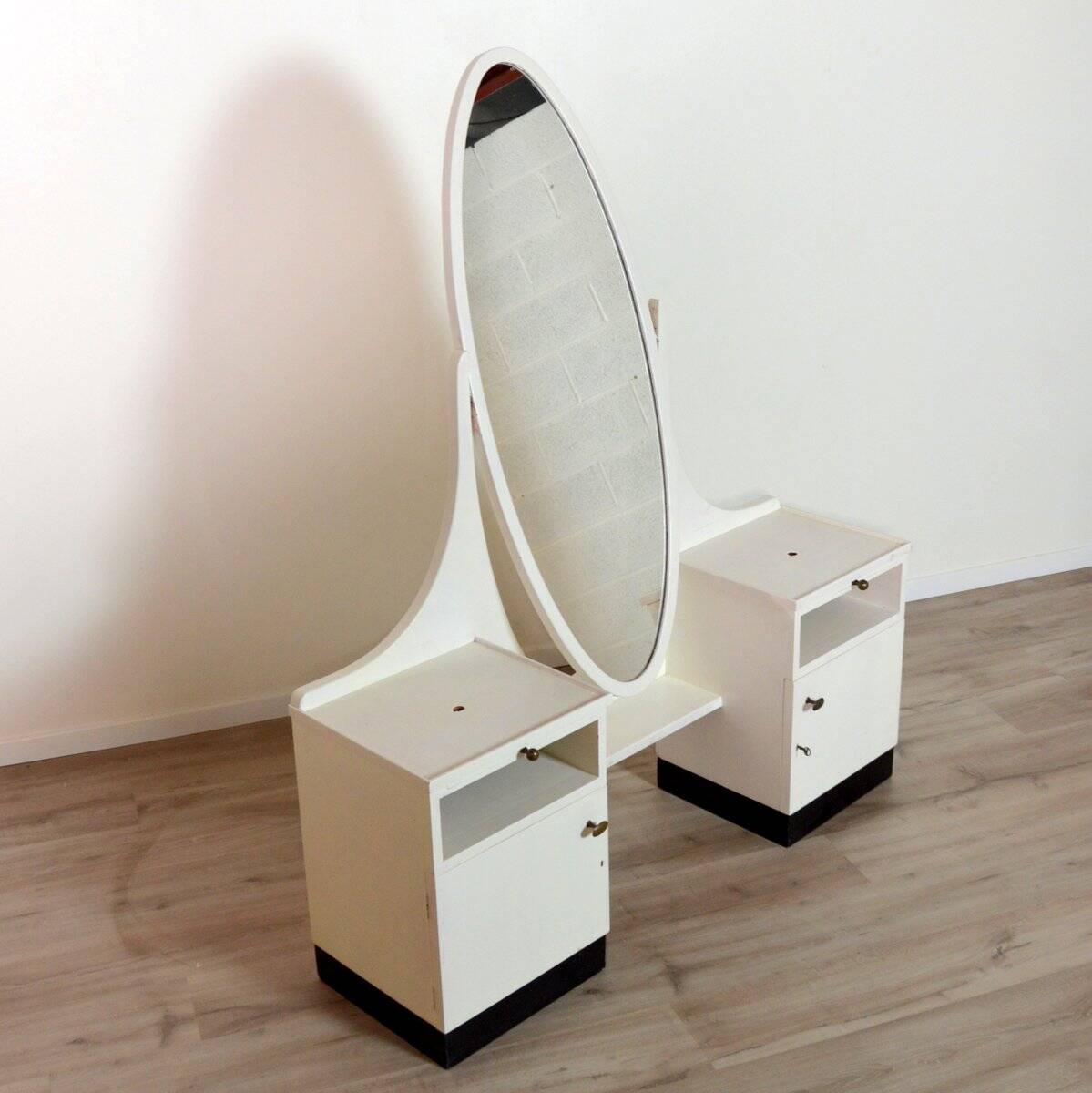 Dressing table / Vintage 1950s wooden entrance furniture