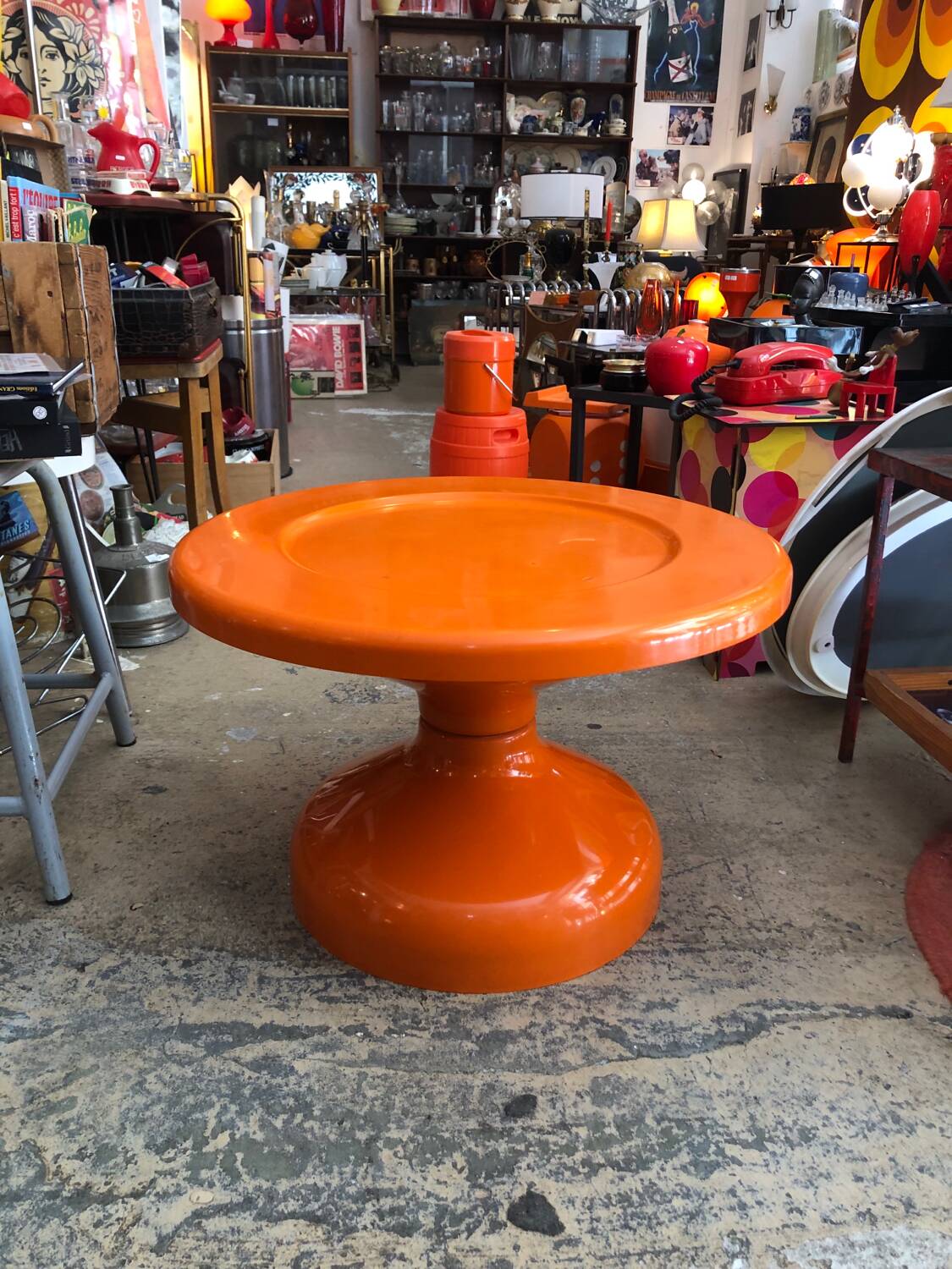 Rocchetto coffee table by Castiglioni for Kartell