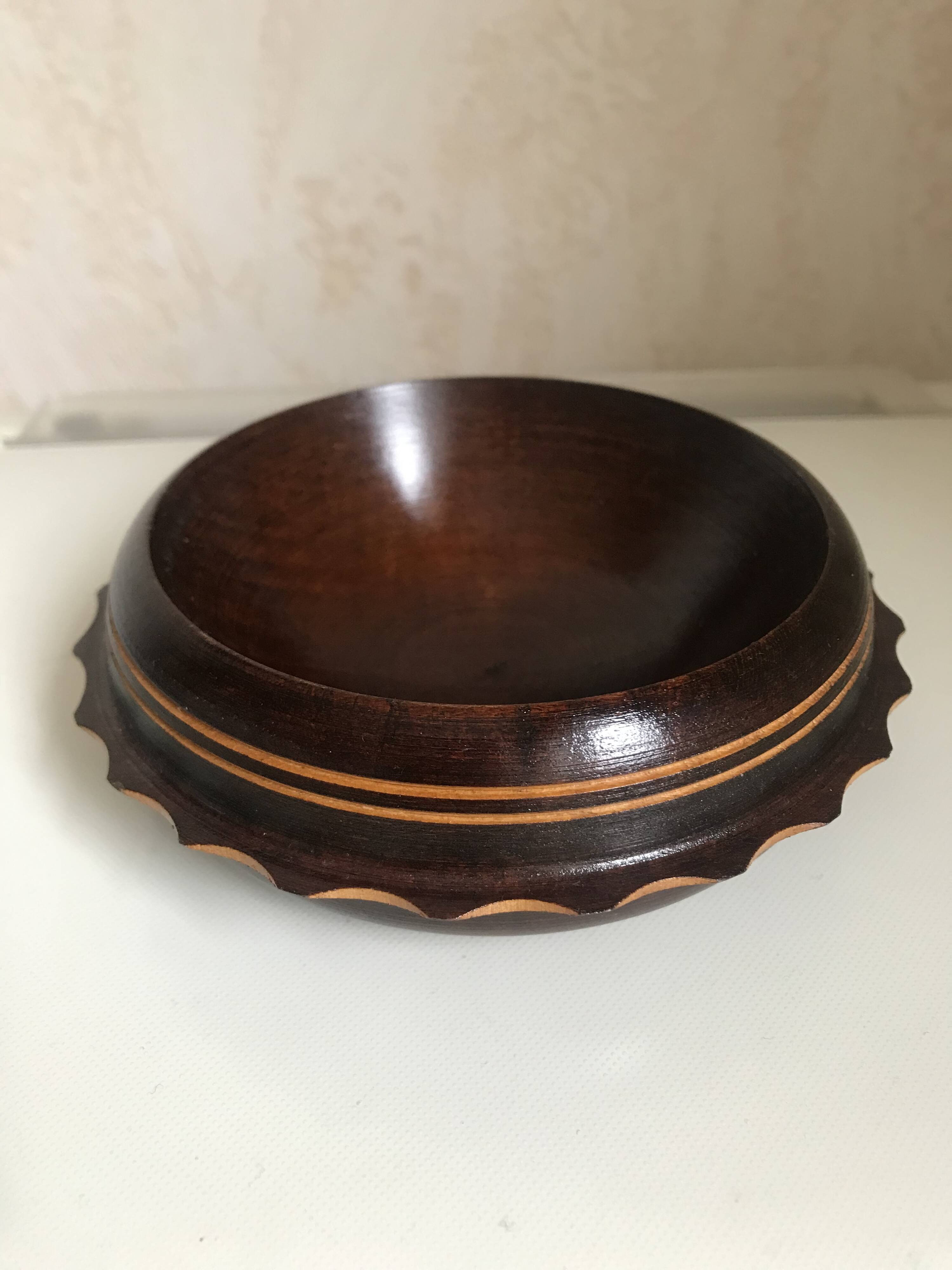 Wooden pocket emptier