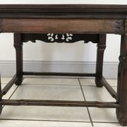 Table d'appoint en bois de fer et marbre de Chine Circa 1900
