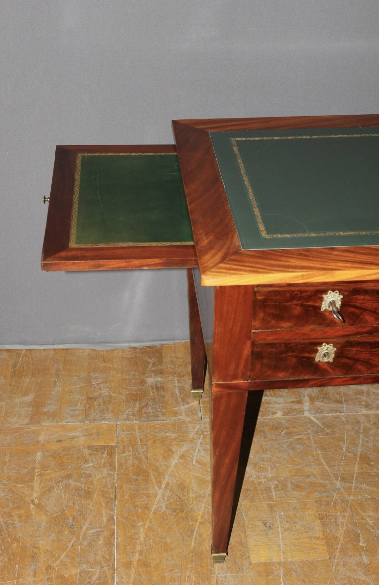 Restoration desk in mahogany, early 19th century