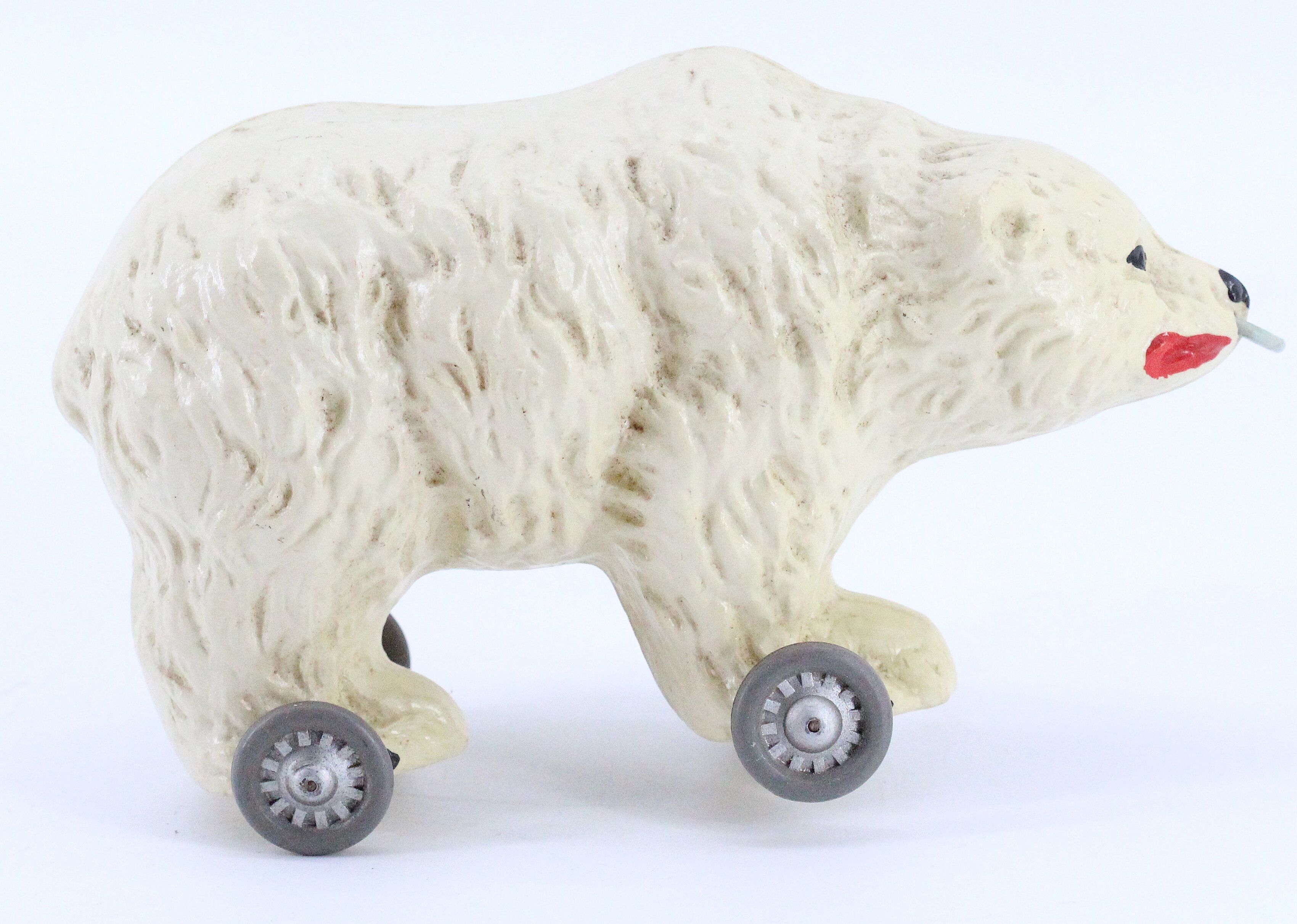 Toy old bear to shoot