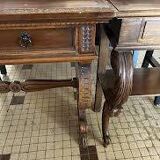 Console in wood