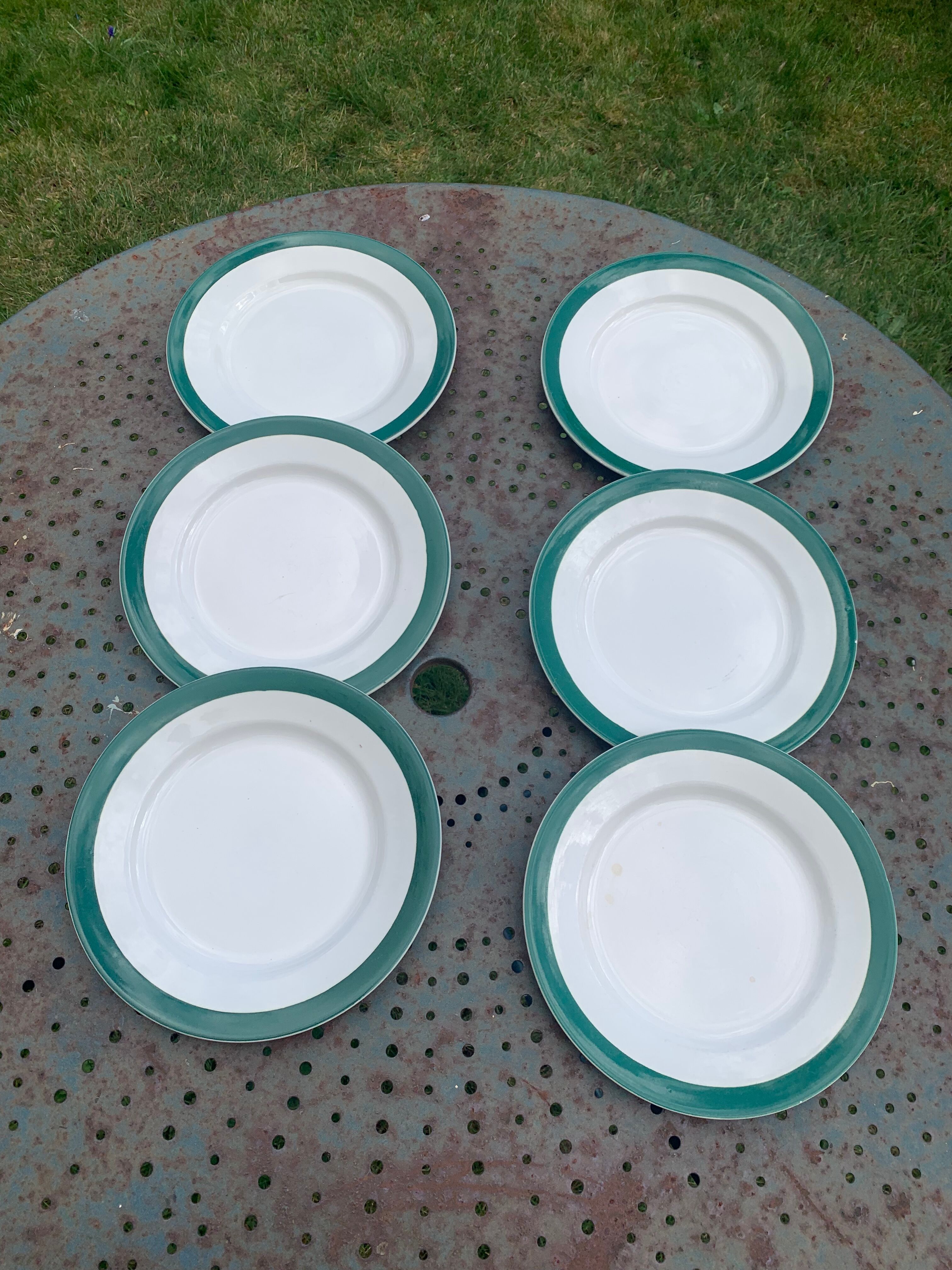 6 flat plates in white earthenware and green edging Digoin Sarreguemines vintage
