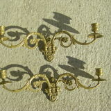 Paire d'anciens bougeoirs en applique de piano