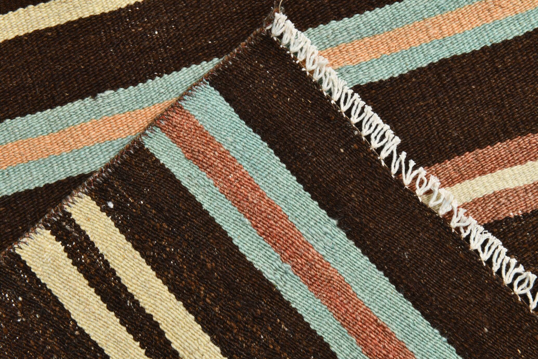 Tapis Kilim à rayures marron et beige