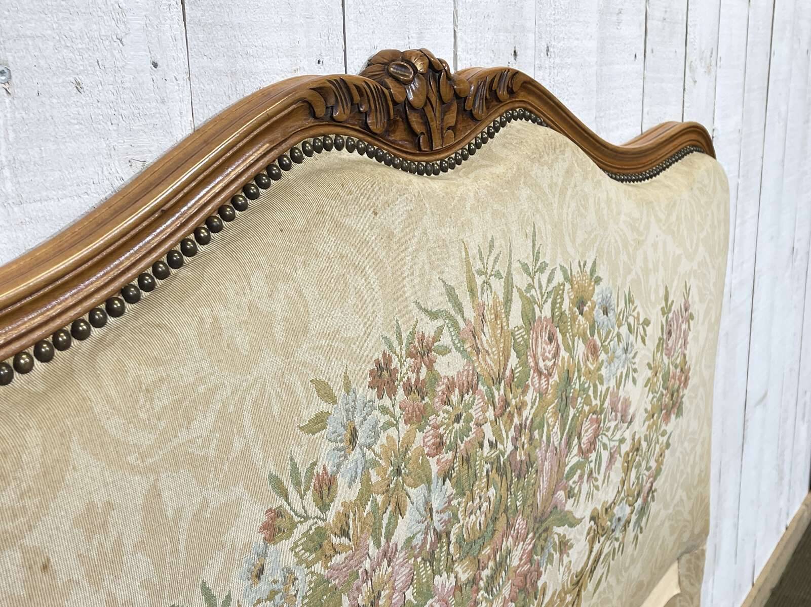 Lit basket in Louis XV style from the 1970s.