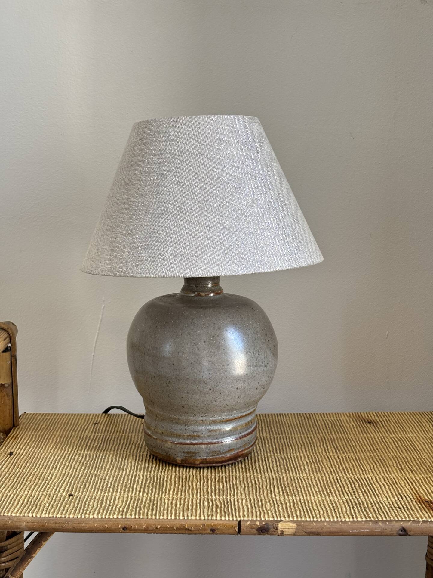 Lamp base in stoneware