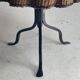 Table d'appoint ondulée en trompe-l'oeil en osier et rotin, 1960