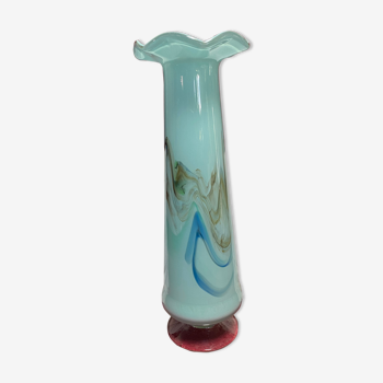 Vase bleu en opaline