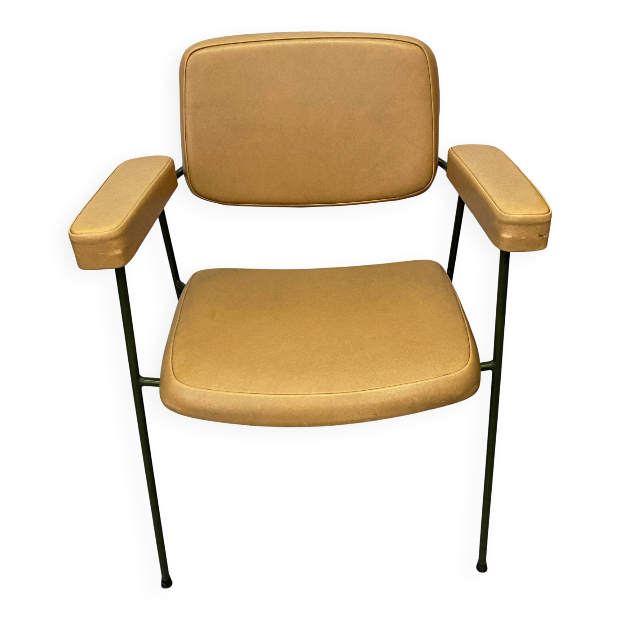 Fauteuil cm197 pierre paulin maison thonet