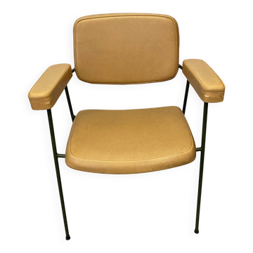 Chair cm197 Pierre Paulin Maison Thonet