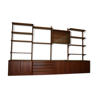 Poul Cadovius wall system