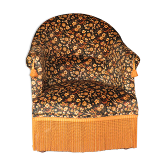 Velvet toad chair
