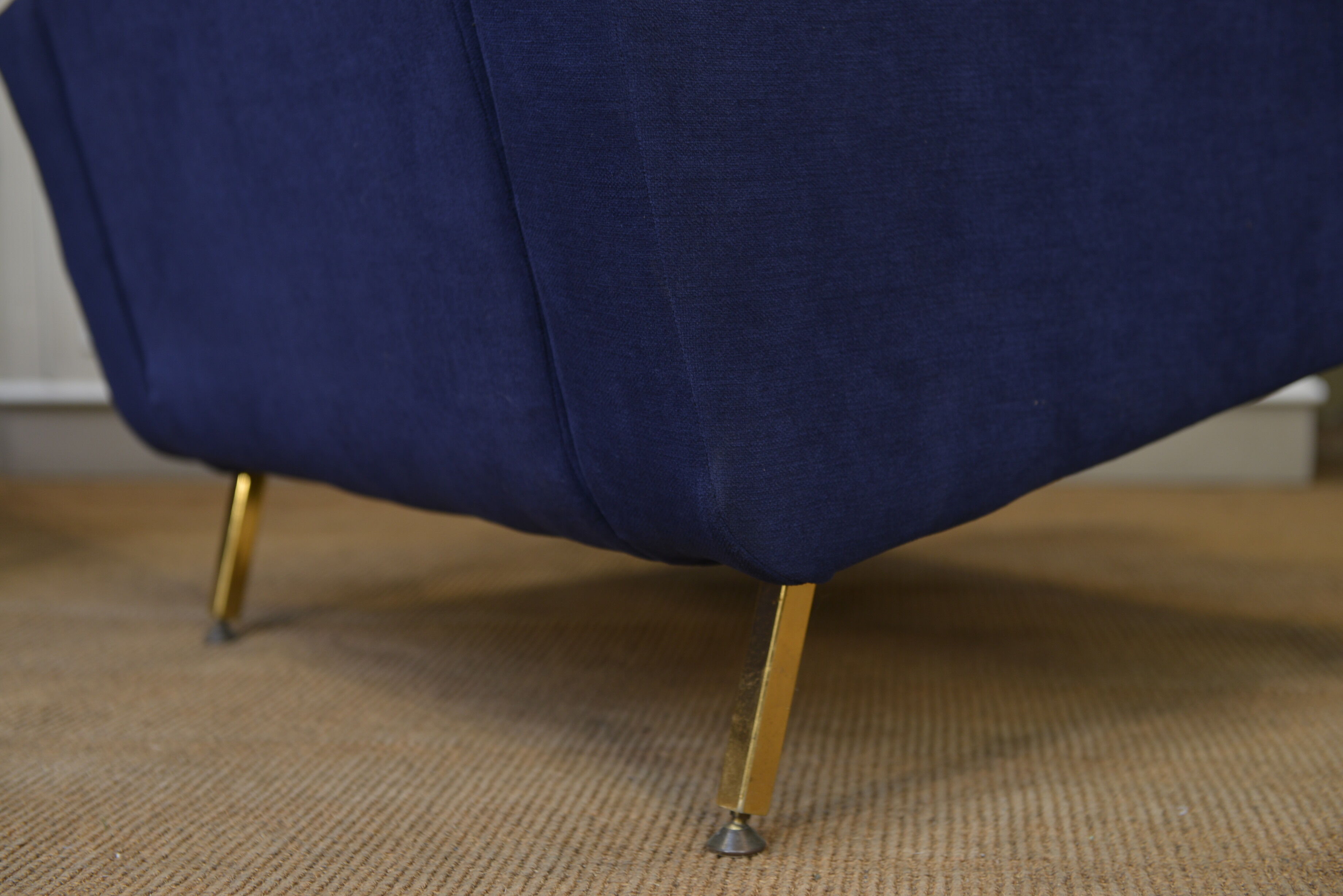 Pair of armchairs and ottoman vintage 1950 in blue velour and brass