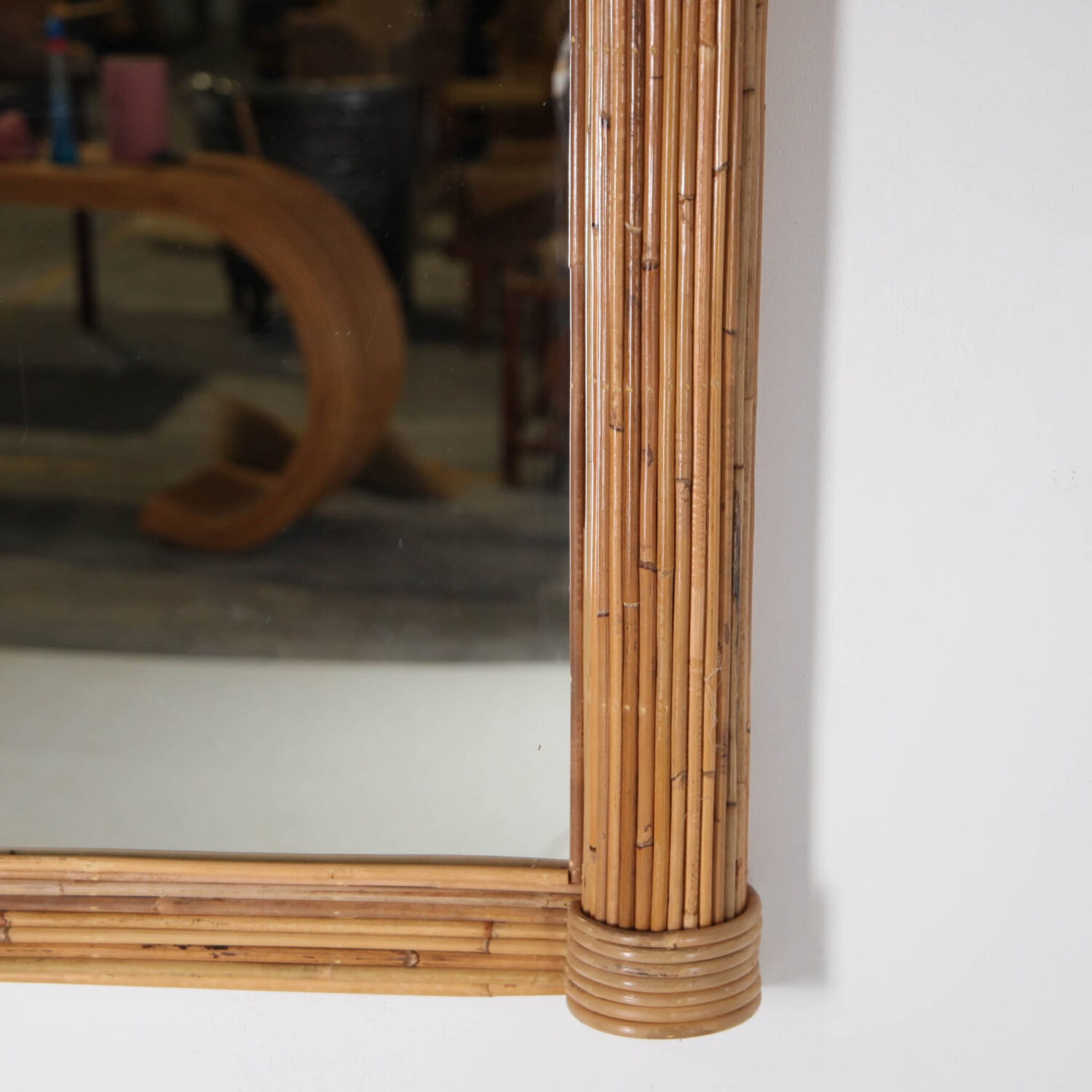 Lighted mirror in rattan 100x80cm