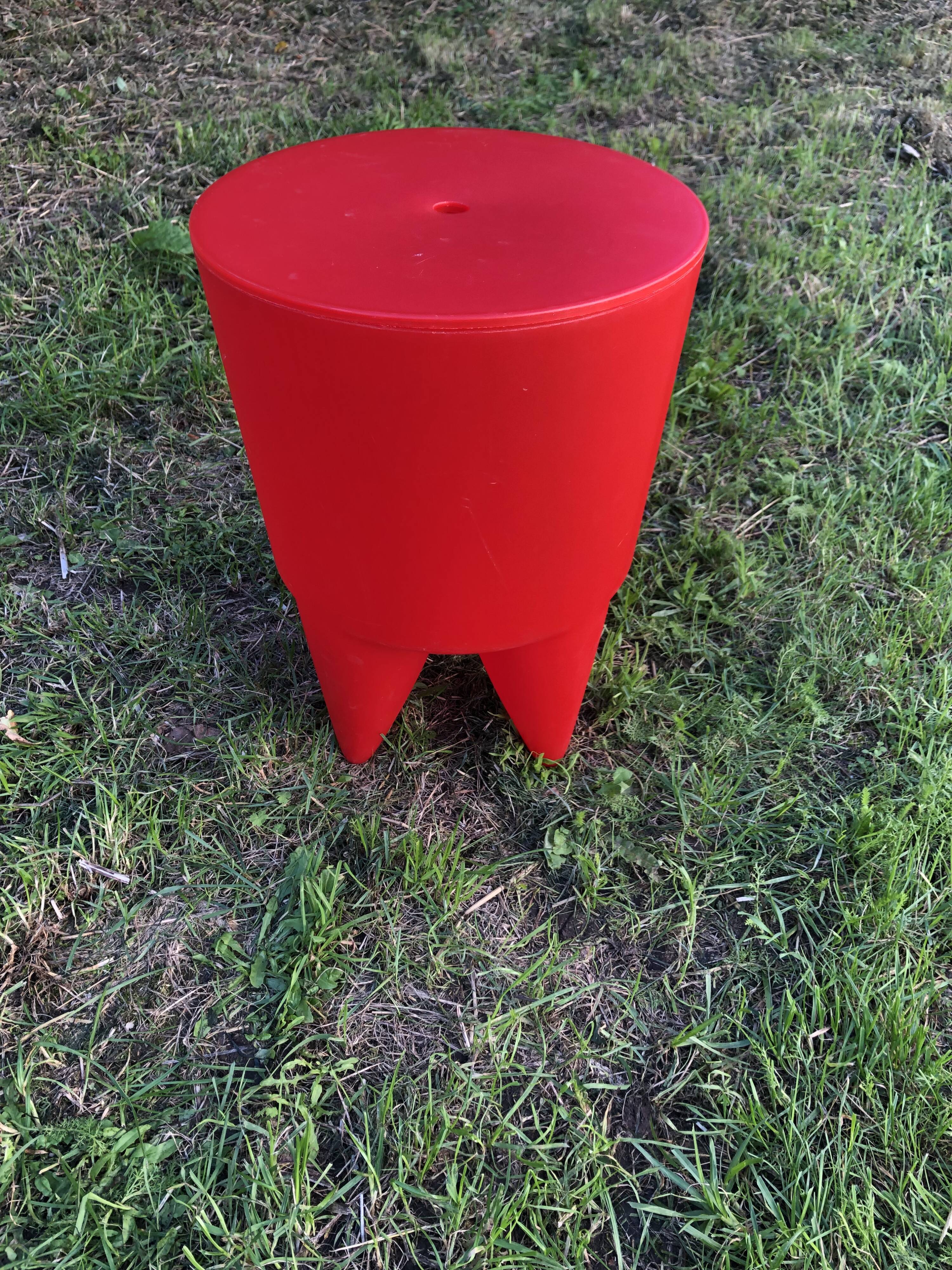 Bubu stool Philippe Starck XO Design