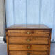 Meuble de rangement ancien