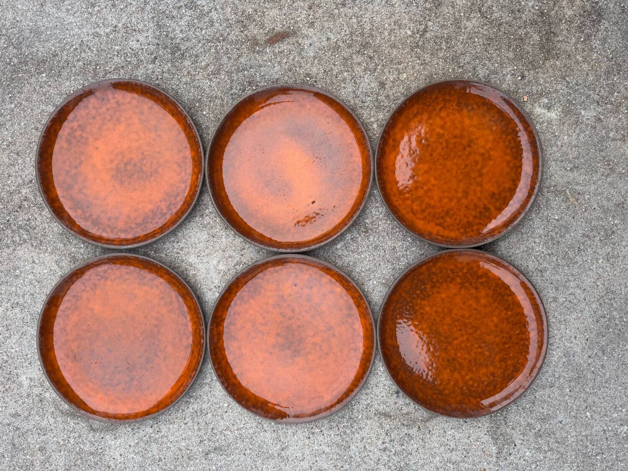 Assiettes céramique émaux orange années 70
