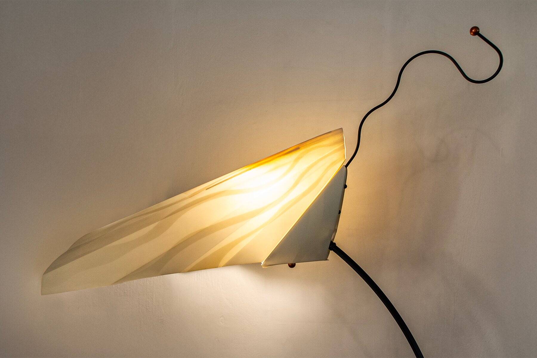 Modern Sister floor lamp in metal and plastic by Dalisi for Oluce, Italy, 1990s.