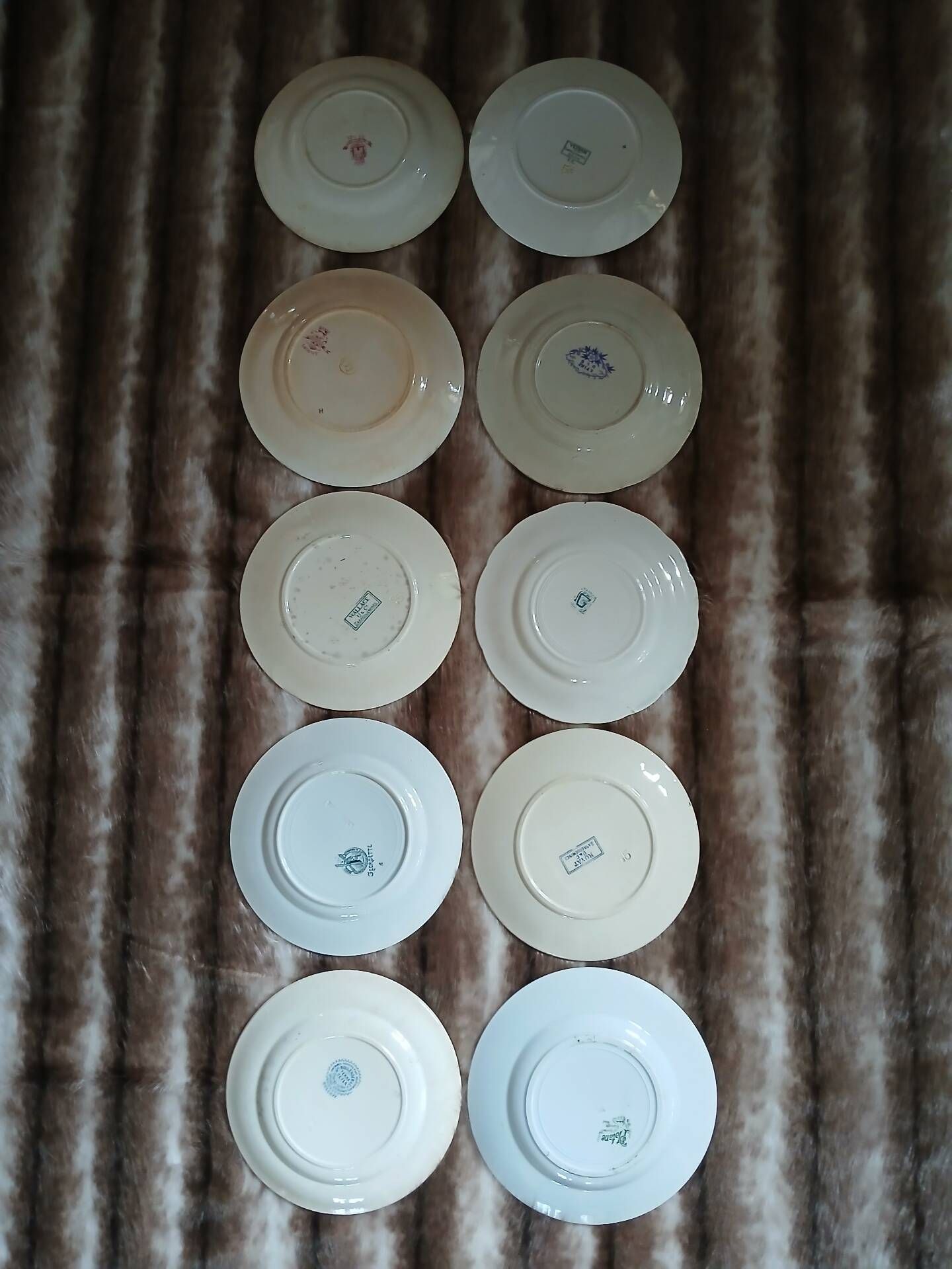 10 antique flat plates in ironstone