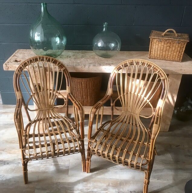 2 armchairs in old rattan