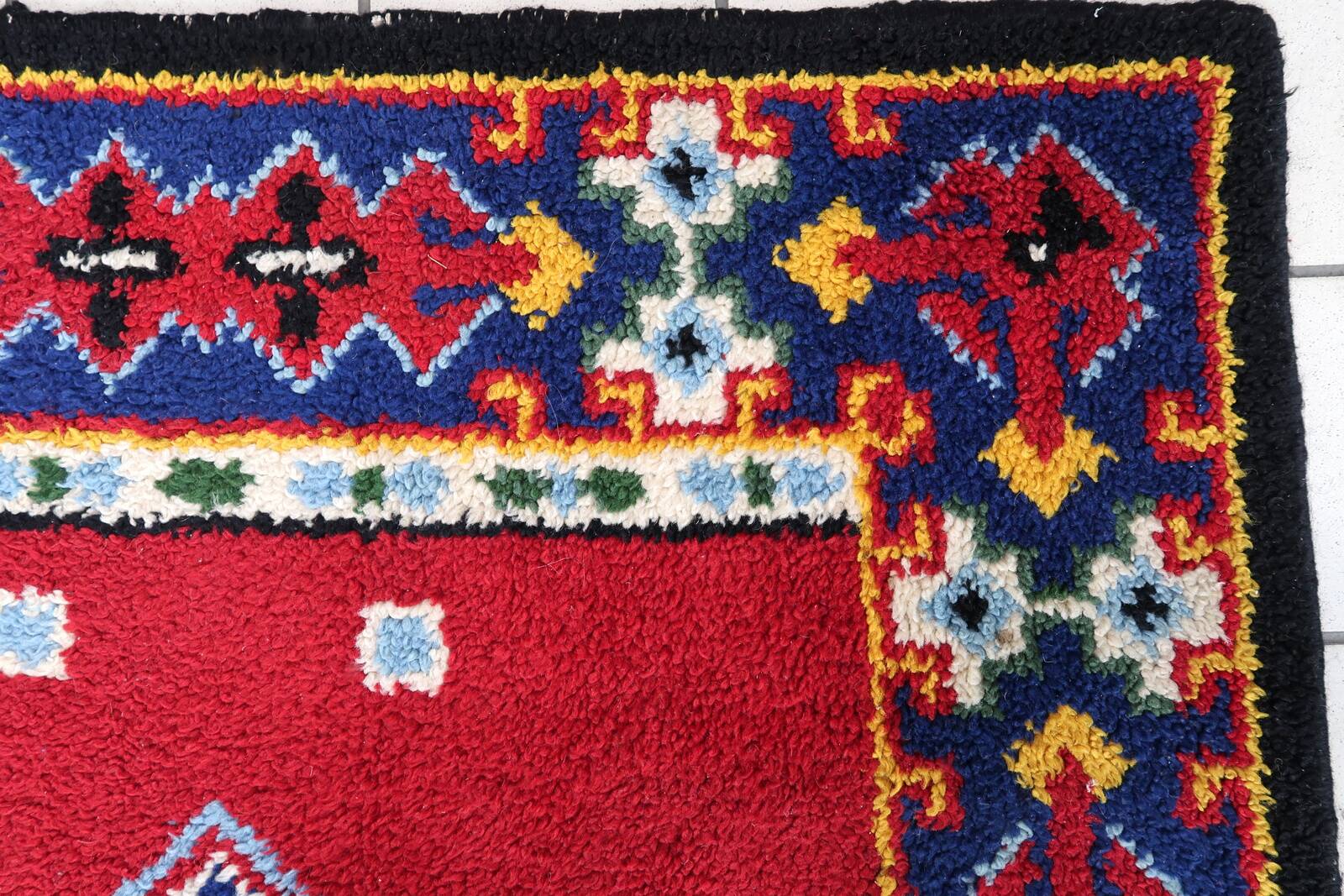 Tapis vintage français Savonnerie fait main en laine – 117 x 174 cm – 1950