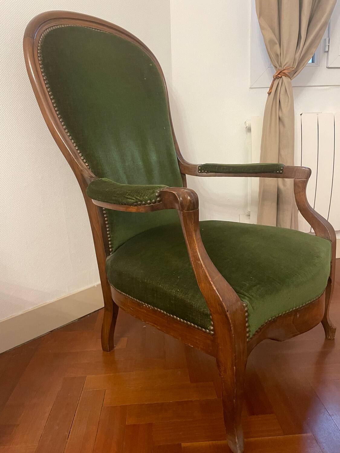 Voltaire armchair - LP period walnut