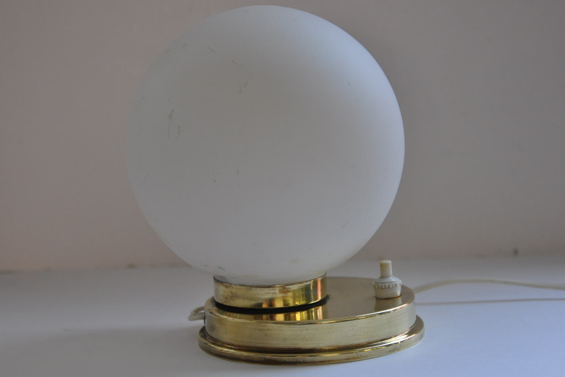 Brass lamp 50s opaline