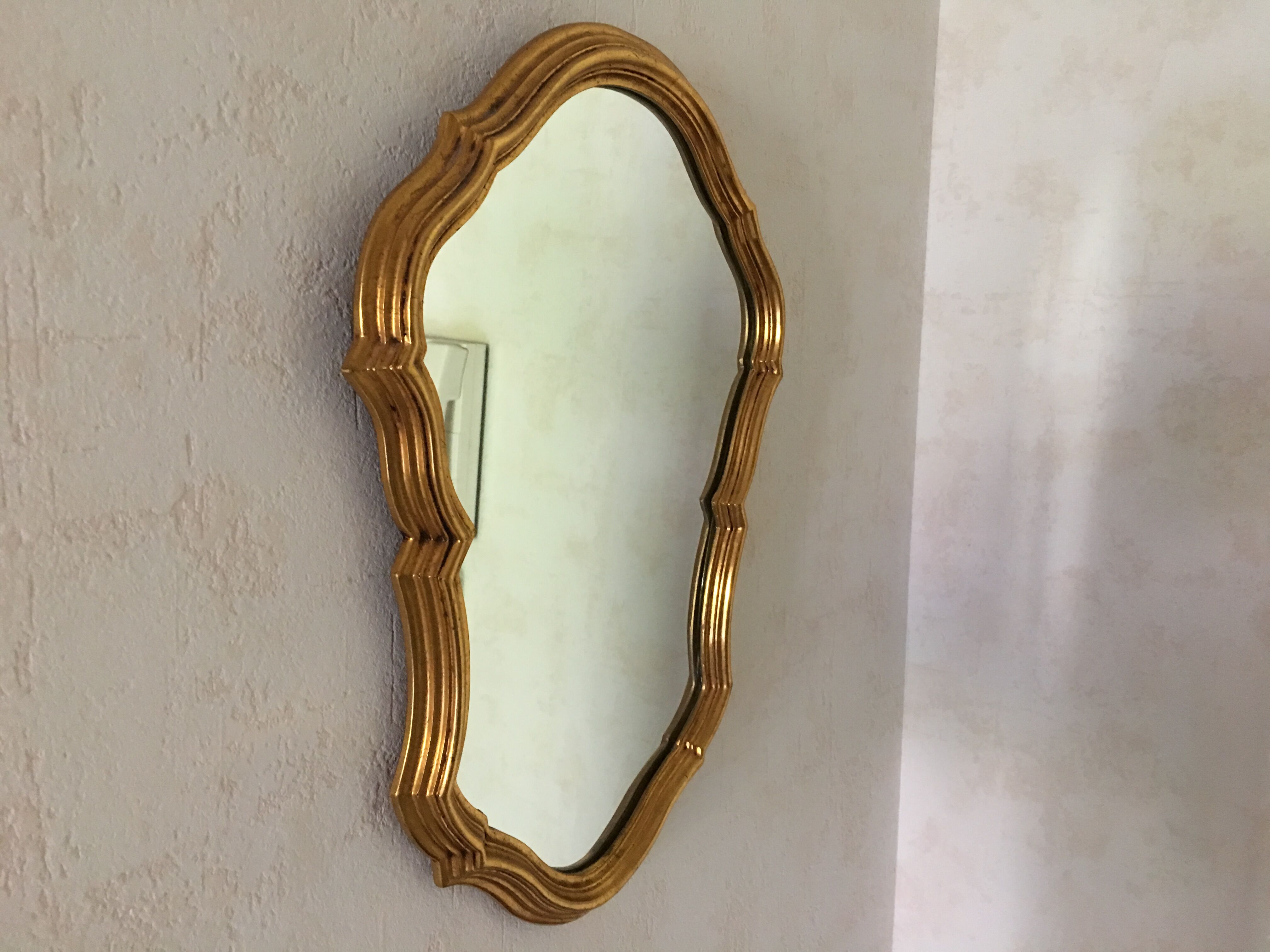 Mirror gold 30x42cm