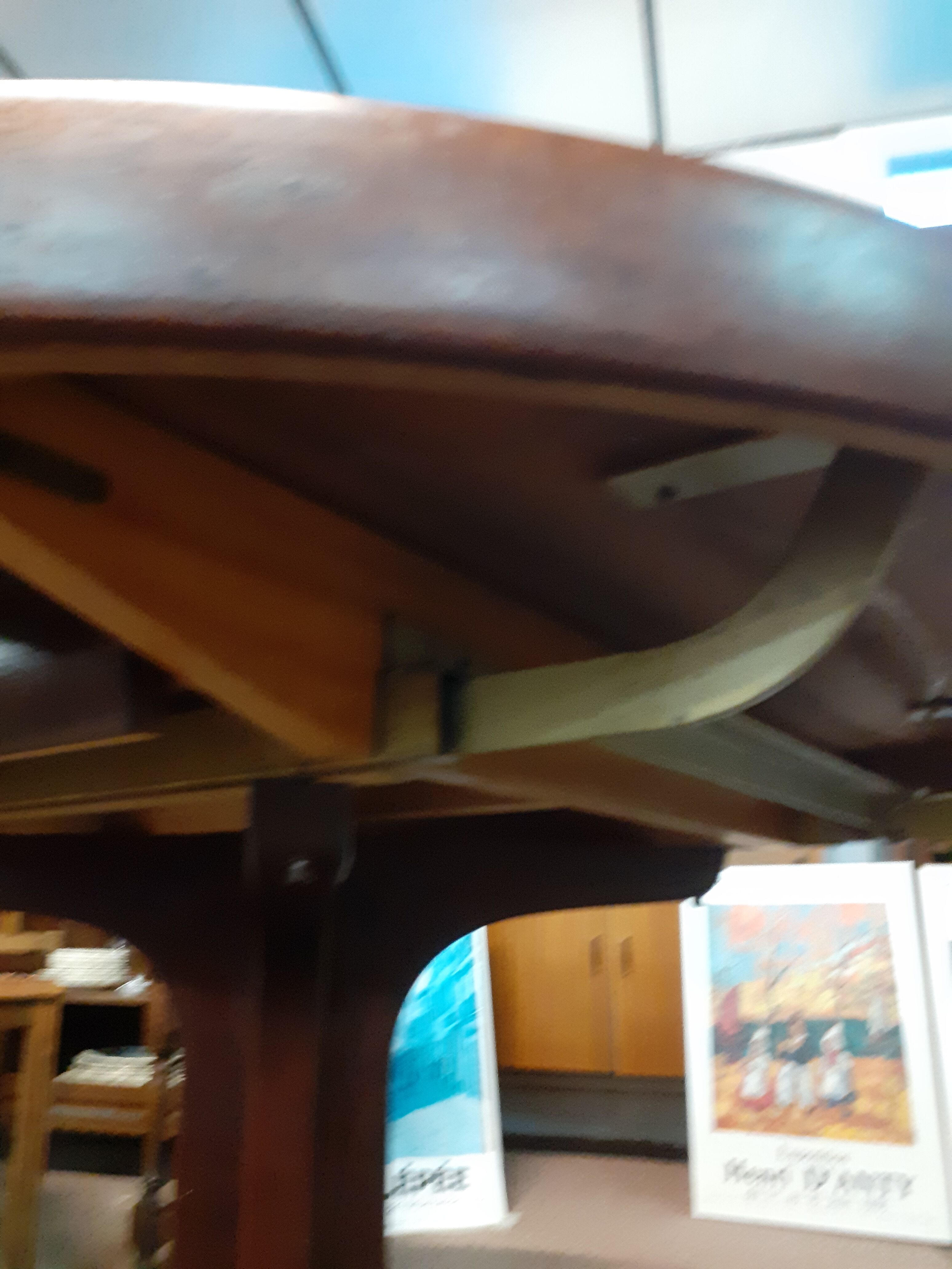 Vintage roundtable