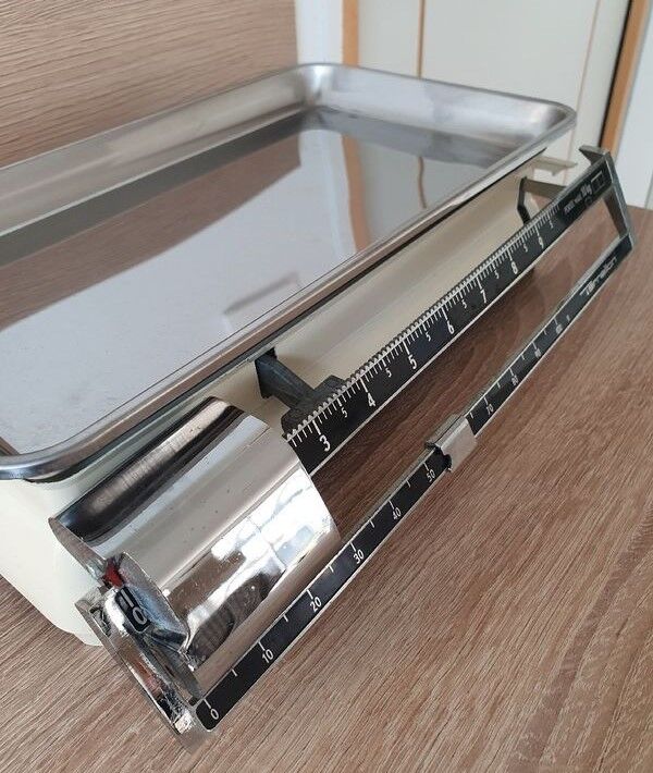 Vintage Terraillon scale