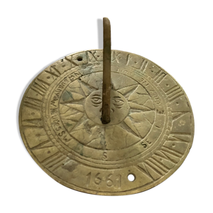 Cadran solaire en bronze - motif