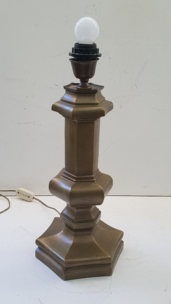 Lampe en laiton