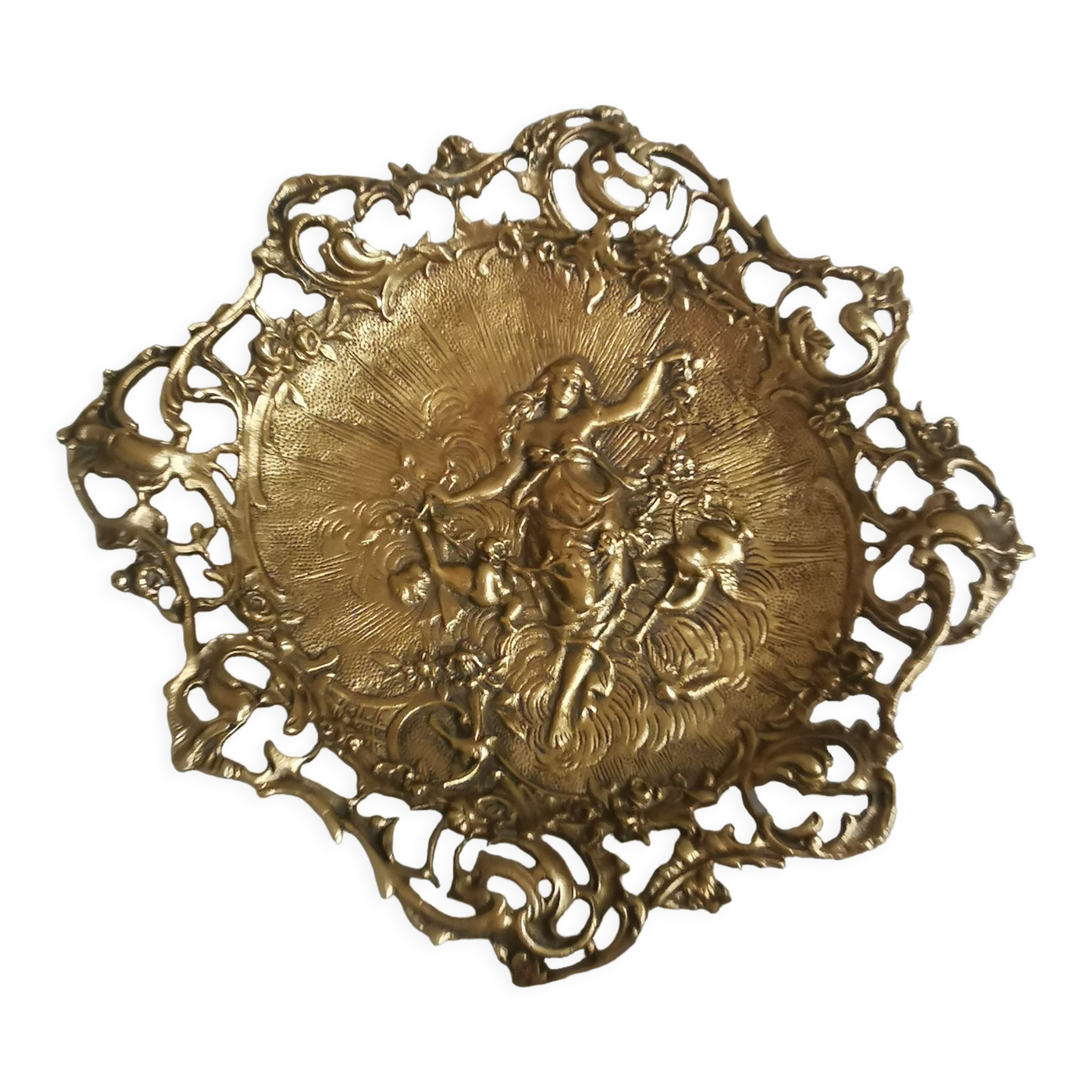 Centre de table en bronze avec décoration nymphe