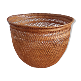 Basket basket in woven rattan wicker