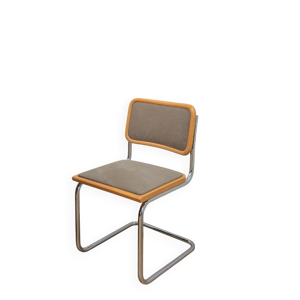 1 Chaise b32 en tissus