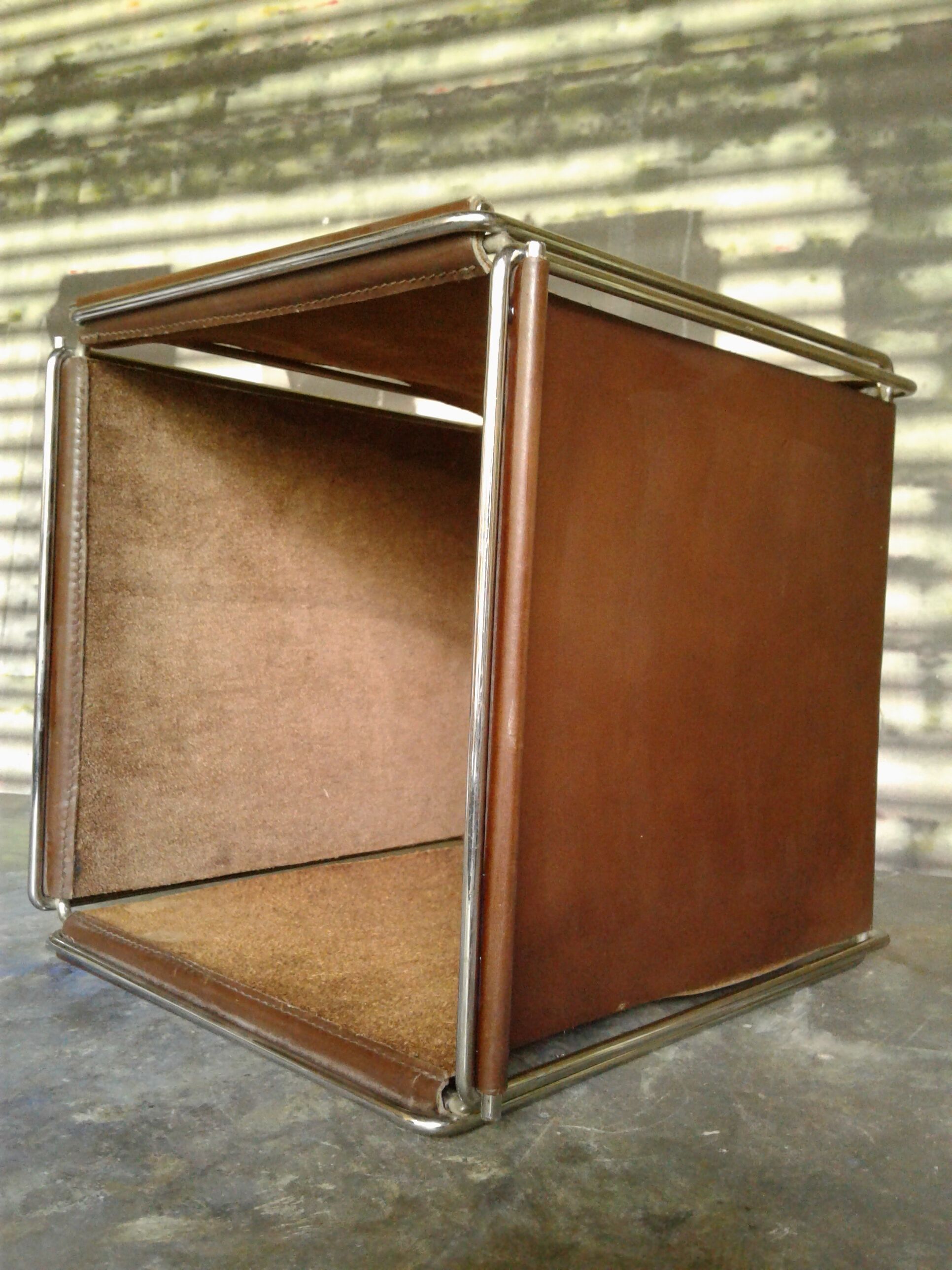 Wastepaper basket